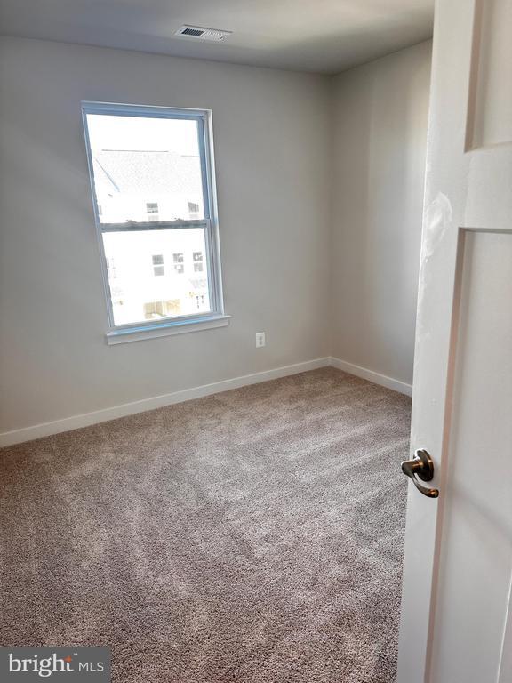 Building Photo - 30 Trotting Rd