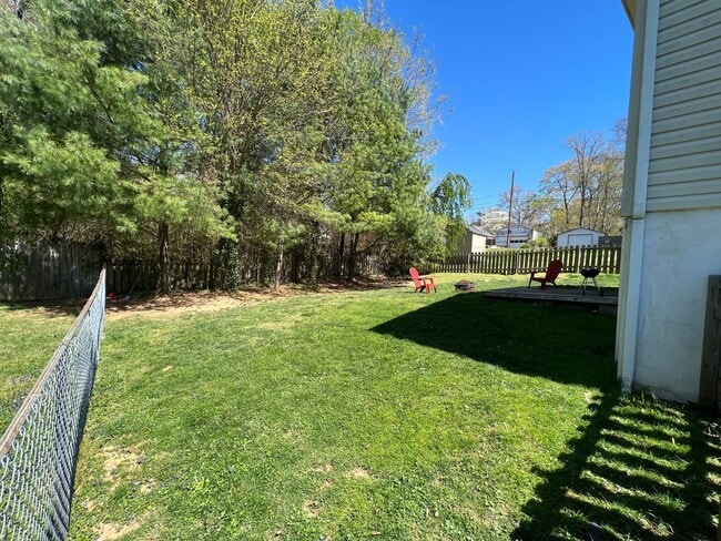 Building Photo - 4 bedroom in Cave Spring