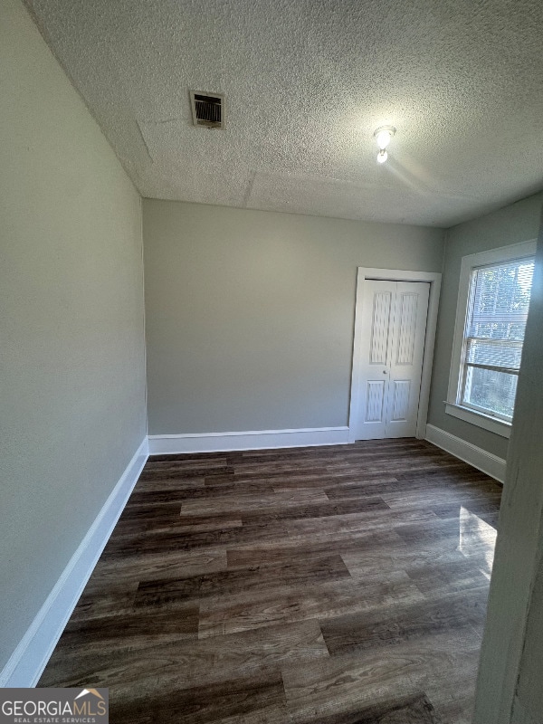 Building Photo - 1433 Mary St