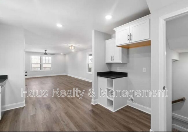 Building Photo - 64 W High St