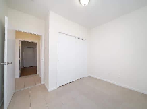 Building Photo - 613 Ridge Rd