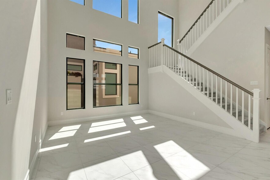 Building Photo - 9060 Dulcetto Ct