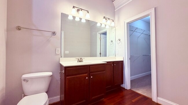 Building Photo - Perfect West Midtown Location! 4 Bedroom Townhouse, Granite, Hardwood Floors