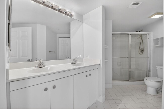 Building Photo - 3421 Tuscany Way