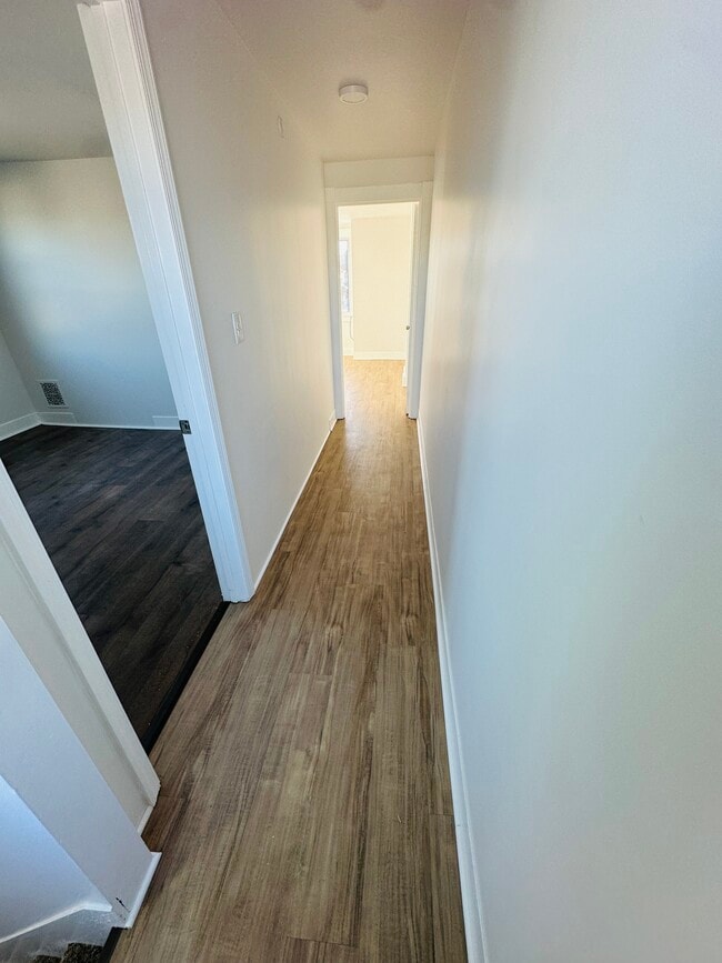 Building Photo - 1431 Lehigh St