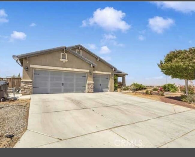 Building Photo - 13998 Old Mill Ln