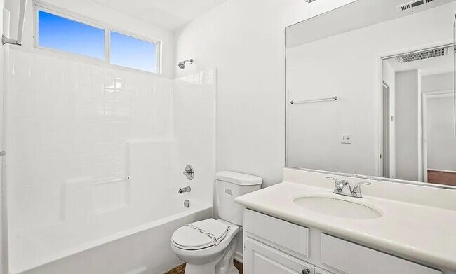 Building Photo - 1407 Andulucia Pl