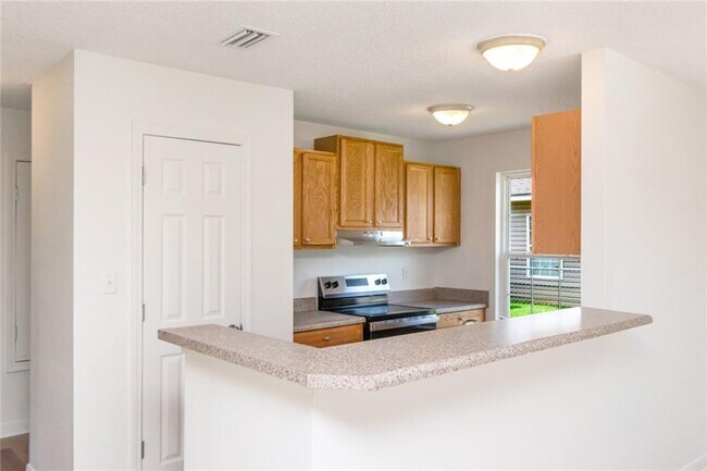 Building Photo - 9932 Magnolia Crest Ct