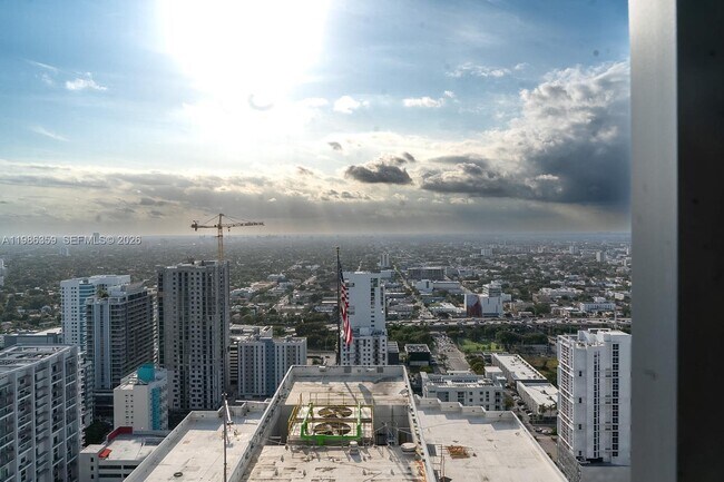 Building Photo - 55 SW 9th St