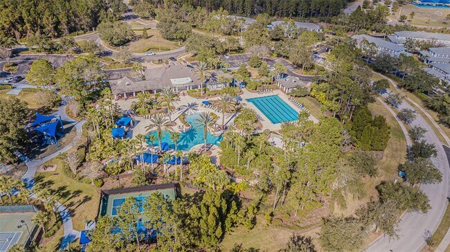 Building Photo - 20002 Heritage Point Dr