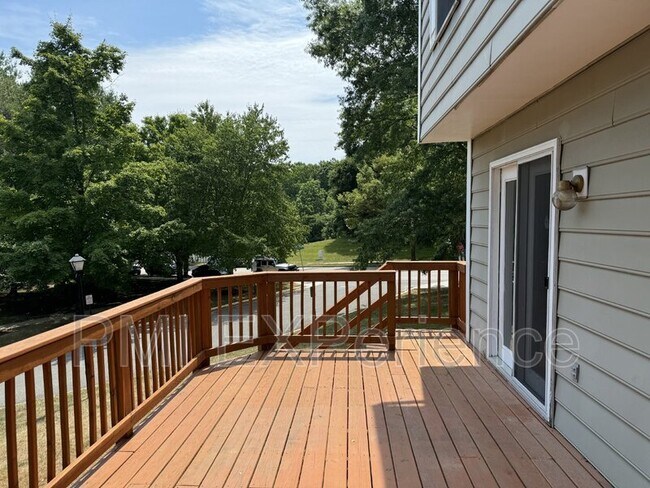 Building Photo - 12744 Wedgedale Ct