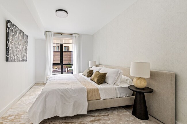 Building Photo - 2971 Shell Rd