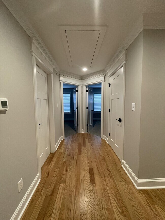 Building Photo - 1043 N Westyn Lp