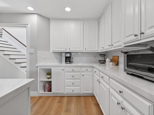 Building Photo - 1515 Mission Hills Ln