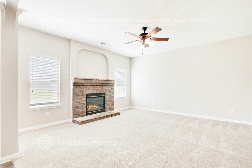 Building Photo - 4058 Dinmont Chase