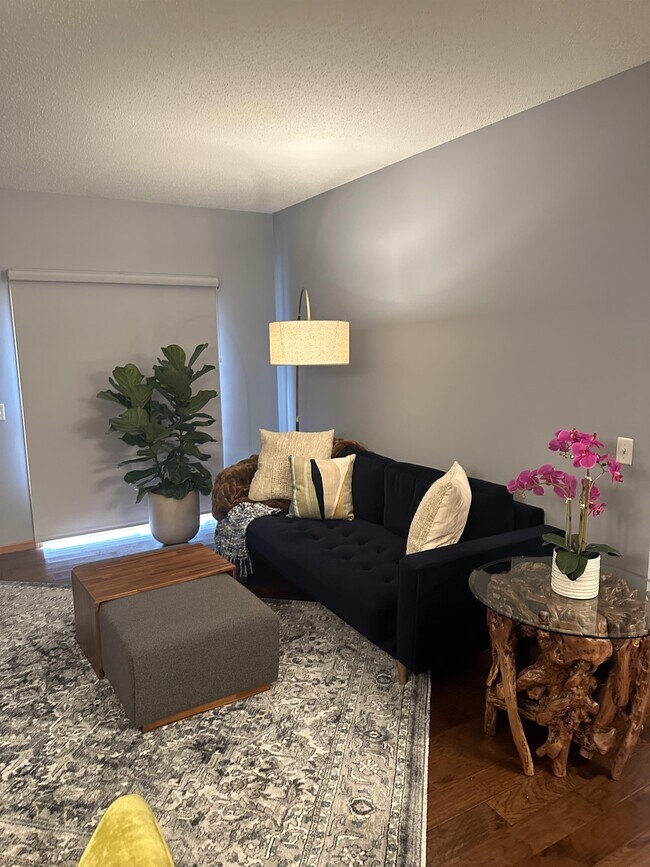 Building Photo - 6809 Pine Crest Trail S