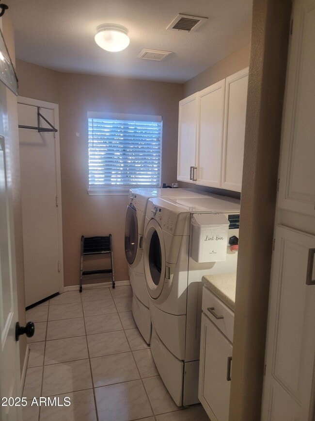 Building Photo - 14575 W Morning Star Trail