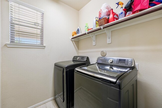 Building Photo - 20307 Aspen Manor Ln