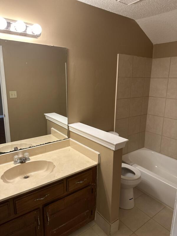 Building Photo - 4407 Forest Valley Cove