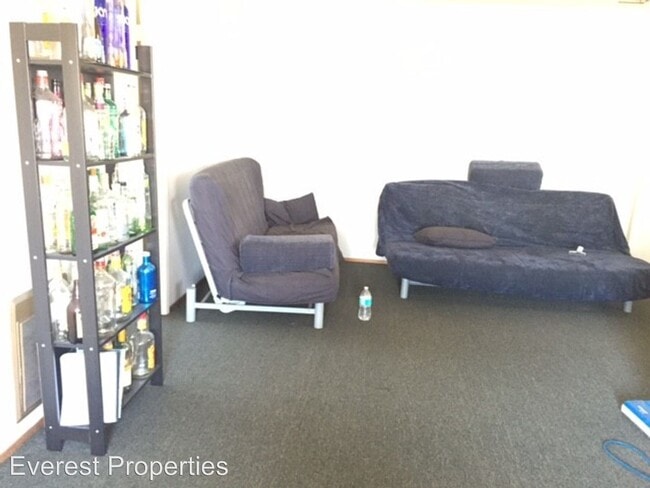 Building Photo - 2540 Regent St