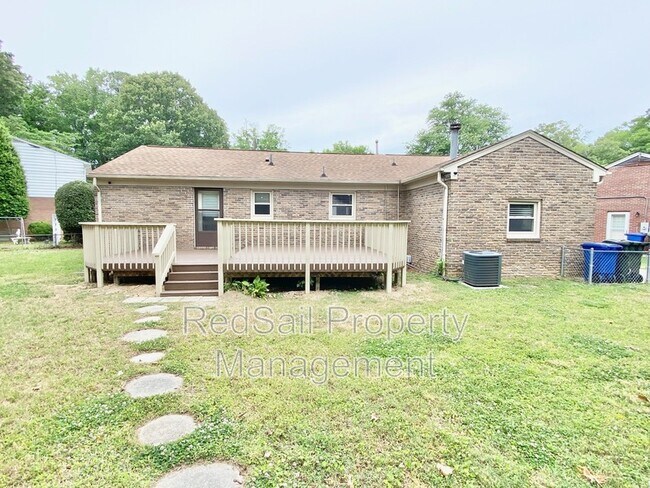 Building Photo - 119 Cindy Cir