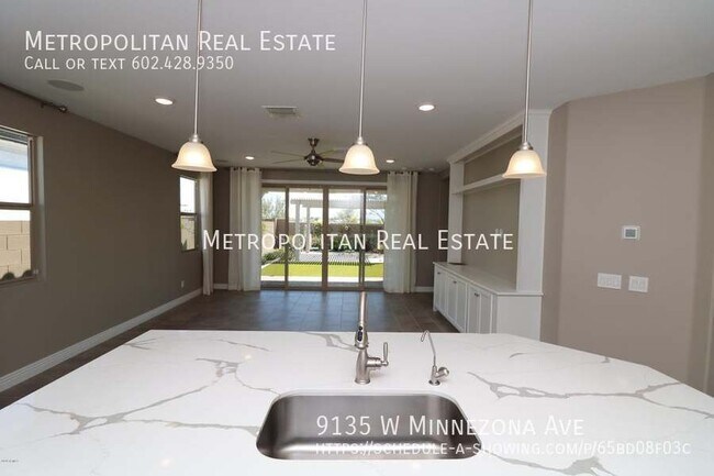 Building Photo - 9135 W Minnezona Ave