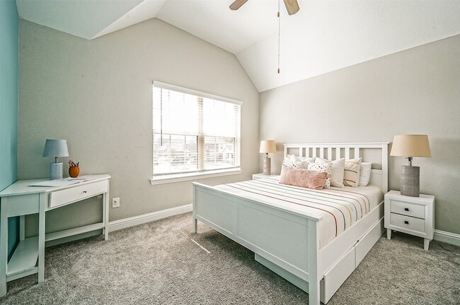 Building Photo - 9507 Carson Ln