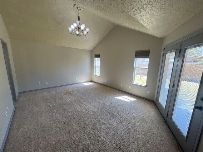 Building Photo - 3709 Benjamin Davis Dr