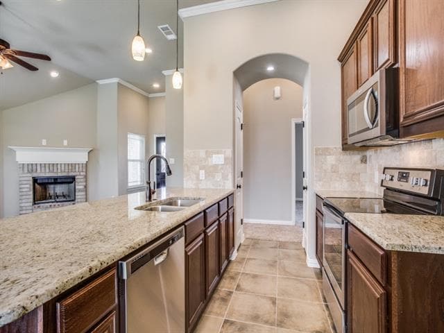 Building Photo - 4113 Bridle Path Ln