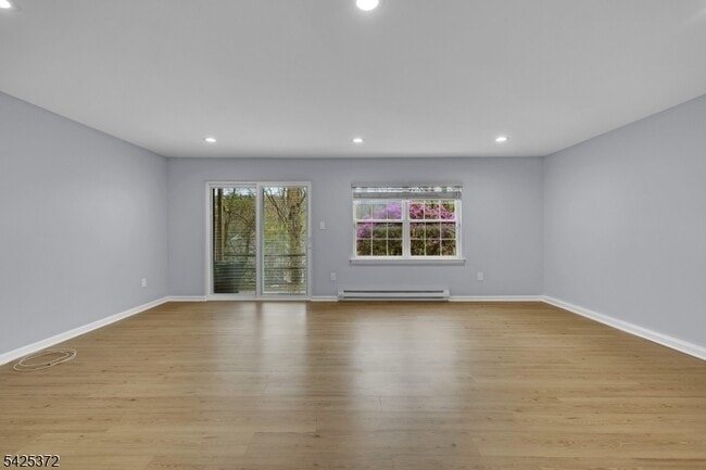 Building Photo - 30 Birch Terrace