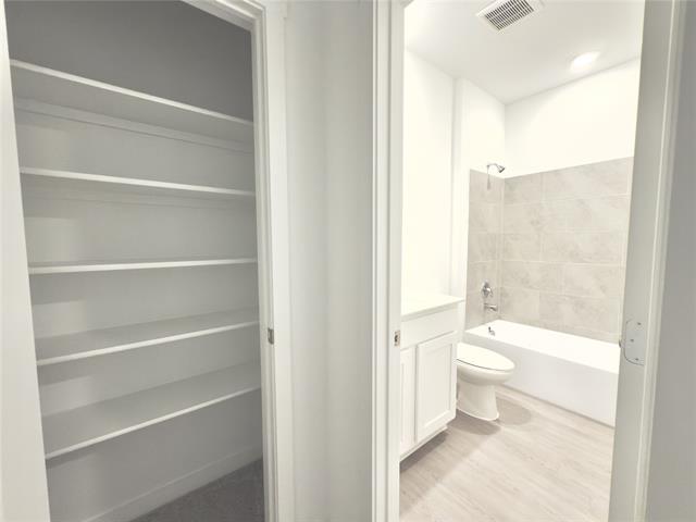 Building Photo - 1717 Bog Spruce Ln