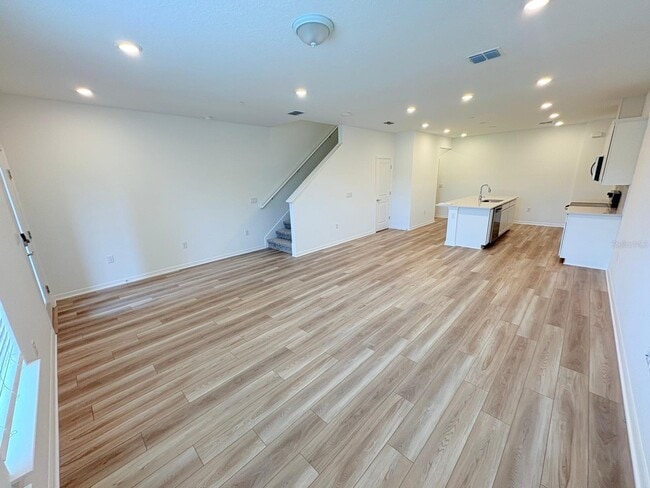 Building Photo - 2346 Southbury Dr