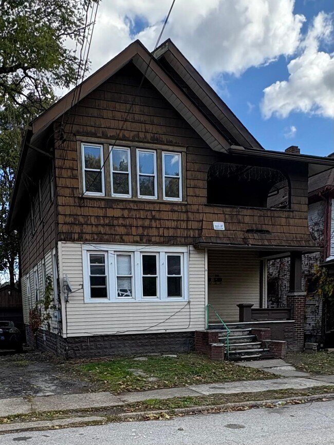 Building Photo - 3426 Orchard St