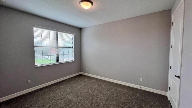 Building Photo - 10459 Stapeley Dr