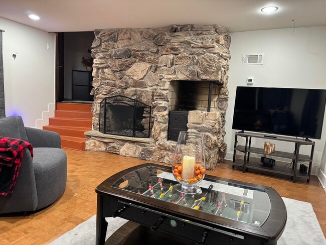 Building Photo - 37835 Atkins Knoll Rd