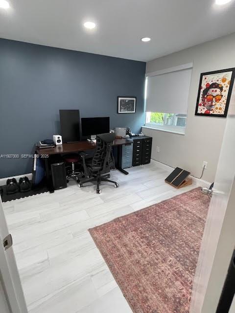 Building Photo - 6840 SW 45th Ln