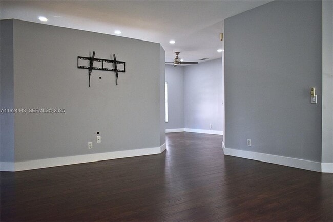 Building Photo - 6254 NW 38th Dr