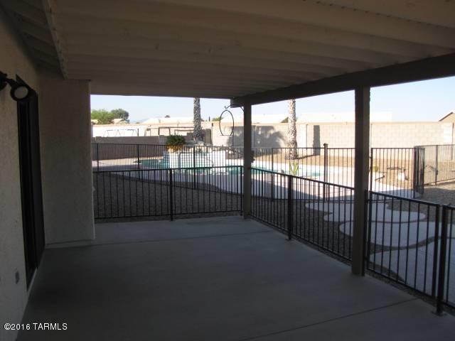 Building Photo - 7960 S Carbury Way