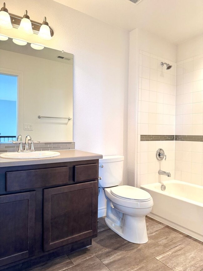 Building Photo - FABULOUS 2 STORY IN WOLF RANCH