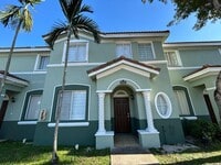 Building Photo - 1406 SE 26th Ct