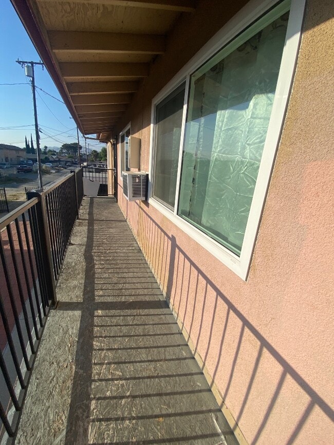 Building Photo - 24204 Clover Ave