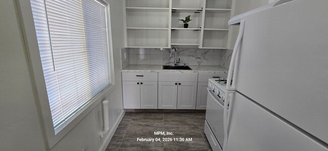 Building Photo - 830 16th St