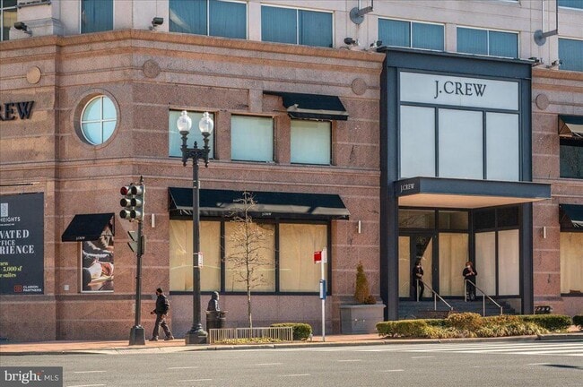 Building Photo - 4515 Willard Ave