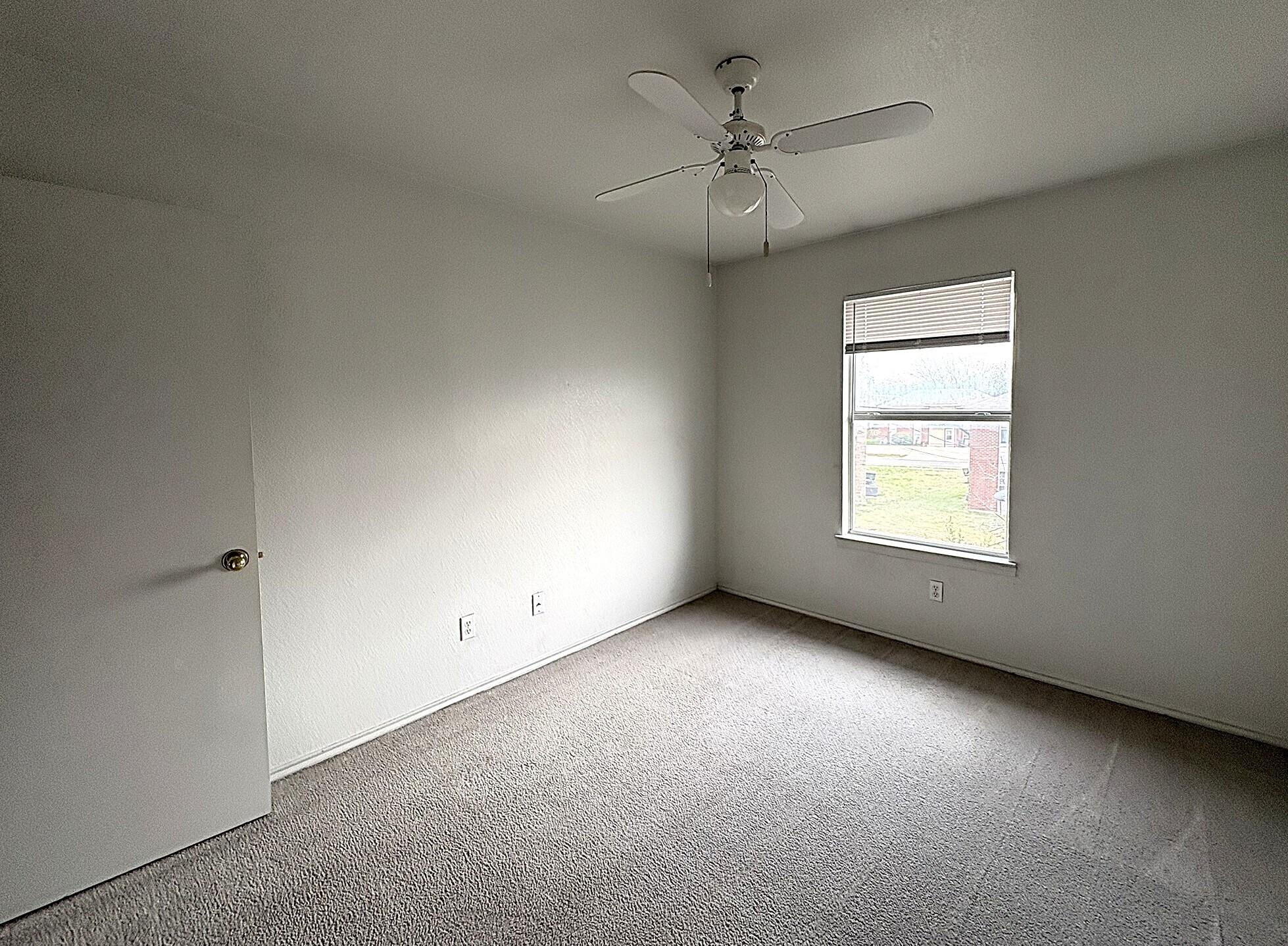 Building Photo - 1706 Windward Dr