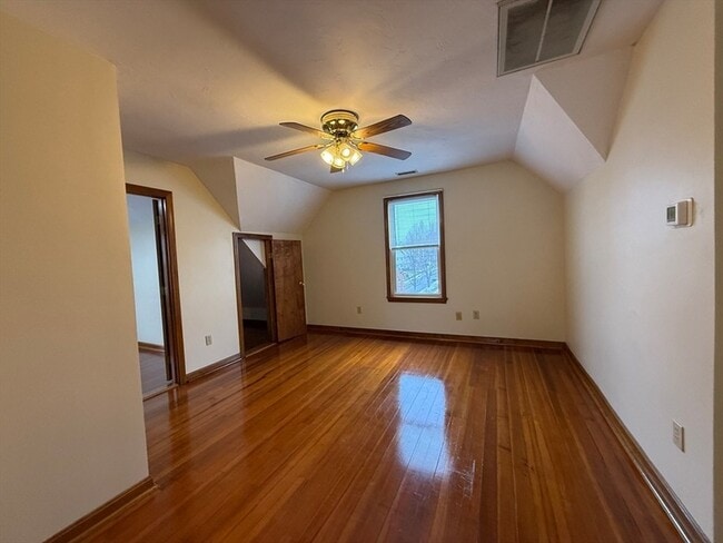 Building Photo - 132 Coburn Ave