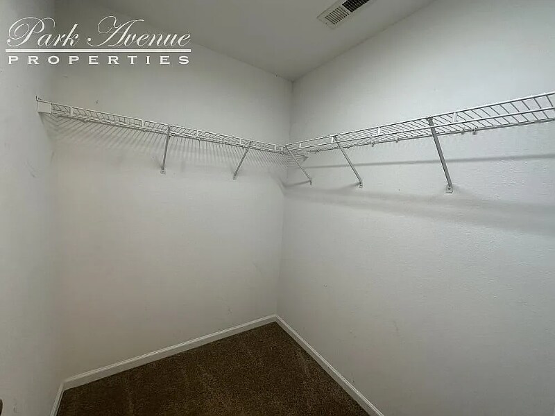 Building Photo - 6300 Gatesville Ln