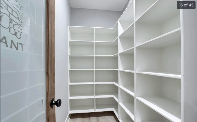 Building Photo - 104 Utsesti Way