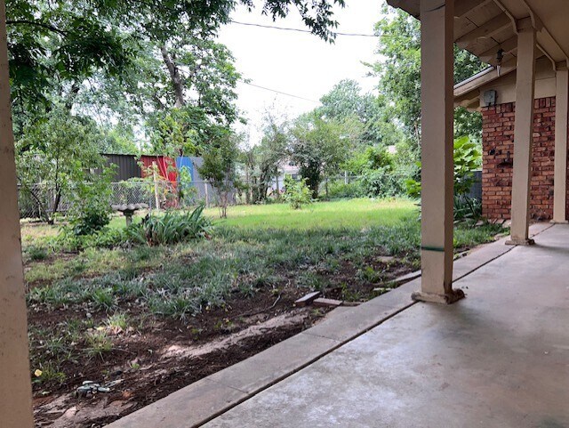Building Photo - 7728 NW 30th St