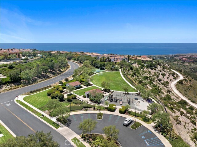 Building Photo - 84 Sidney Bay Dr