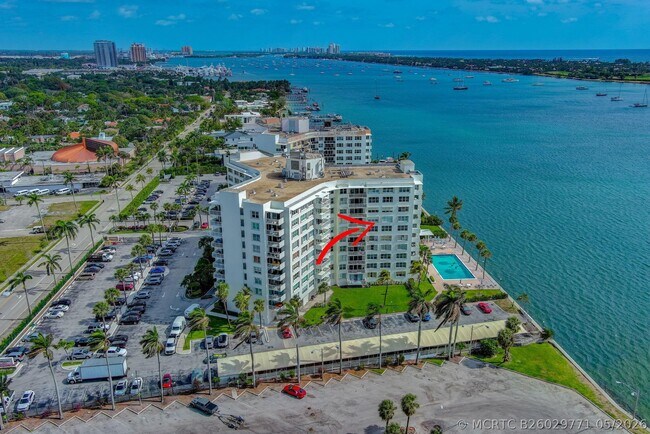 Building Photo - 2600 N Flagler Dr